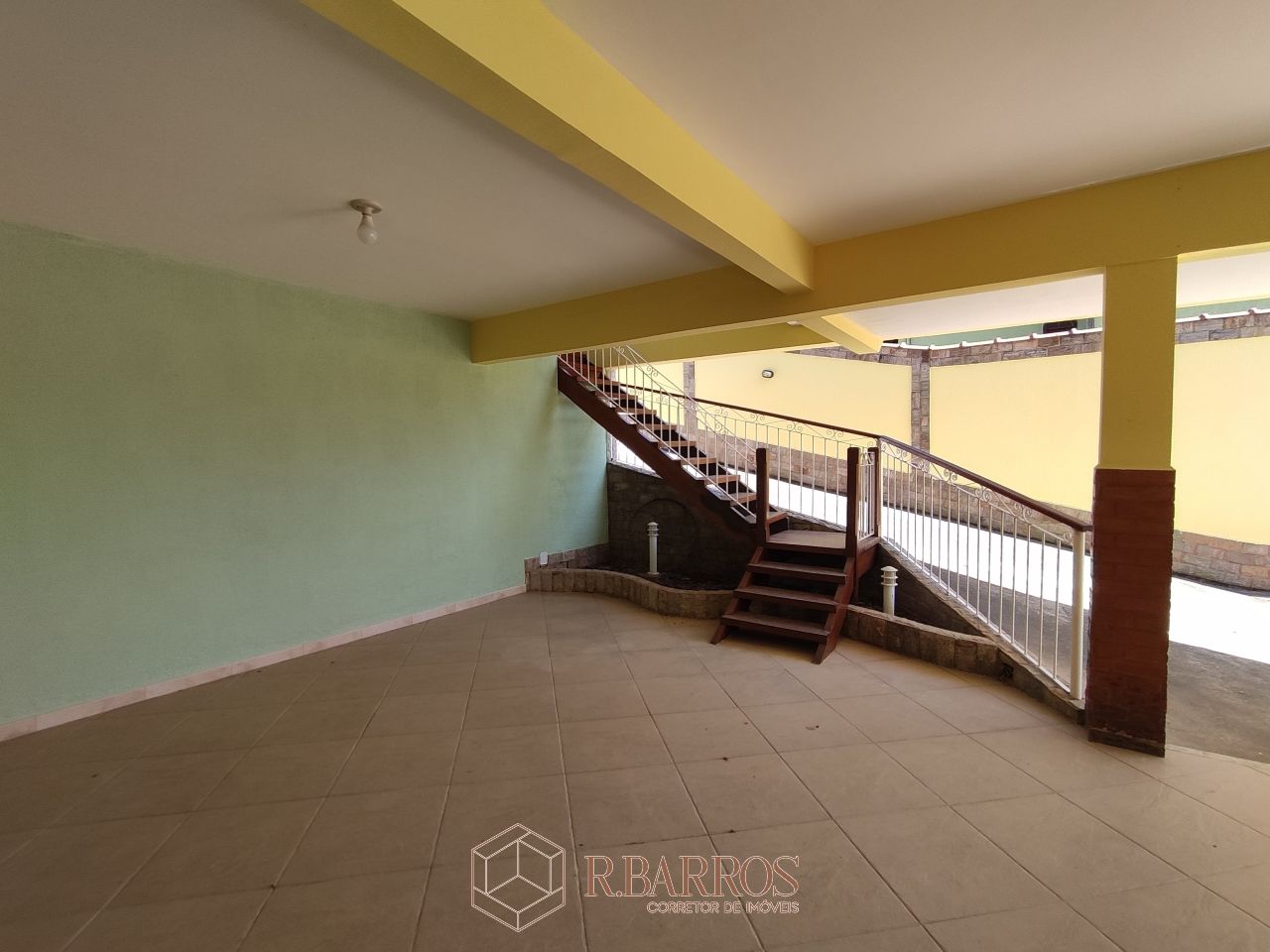 Residencial - Excelente imóvel em condomínio com vista linda | Código:CS057