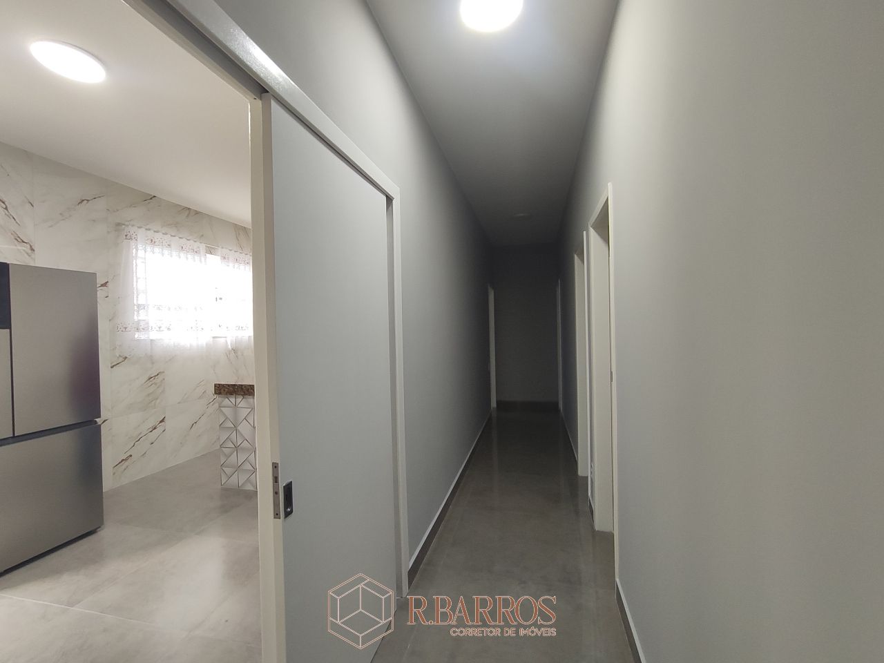 Residencial - Excelente imóvel, amplo, no centro da cidade | Código:CS077