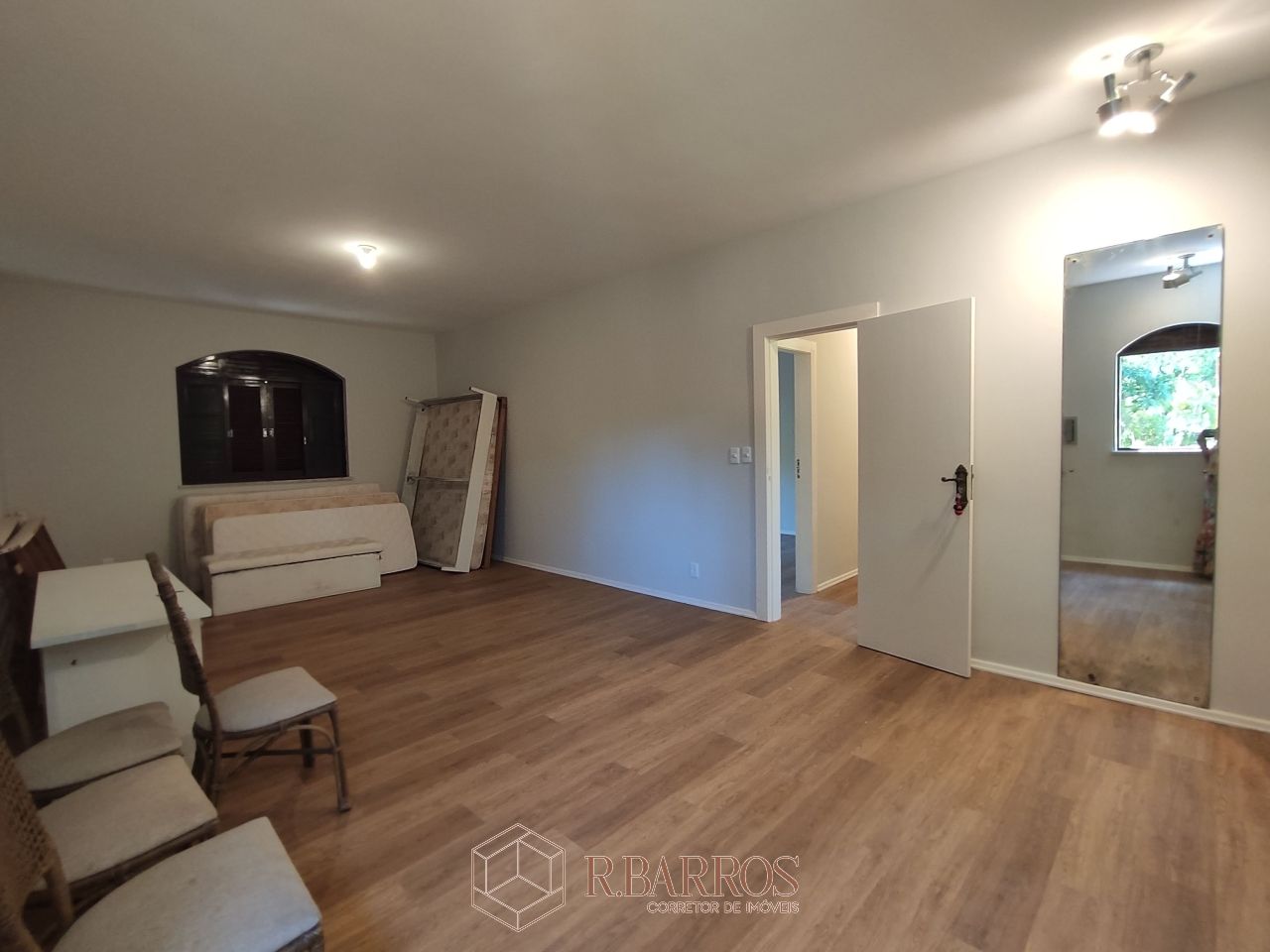 Residencial - Paraíso para os amantes do espaço e conforto | Código:CS0108