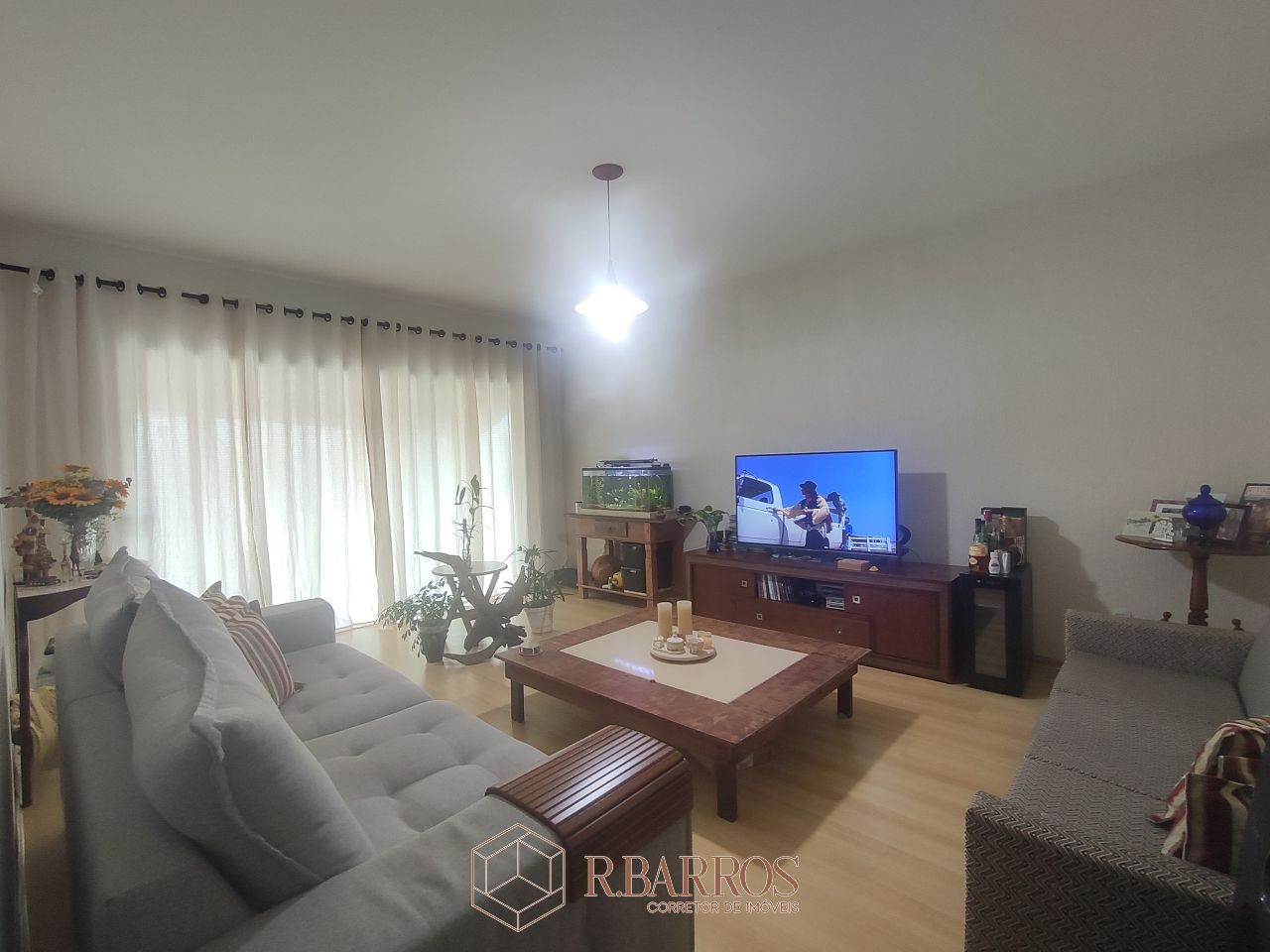 Residencial - Casa com Conforto, Lazer e Vista Deslumbrante | Código:CS109